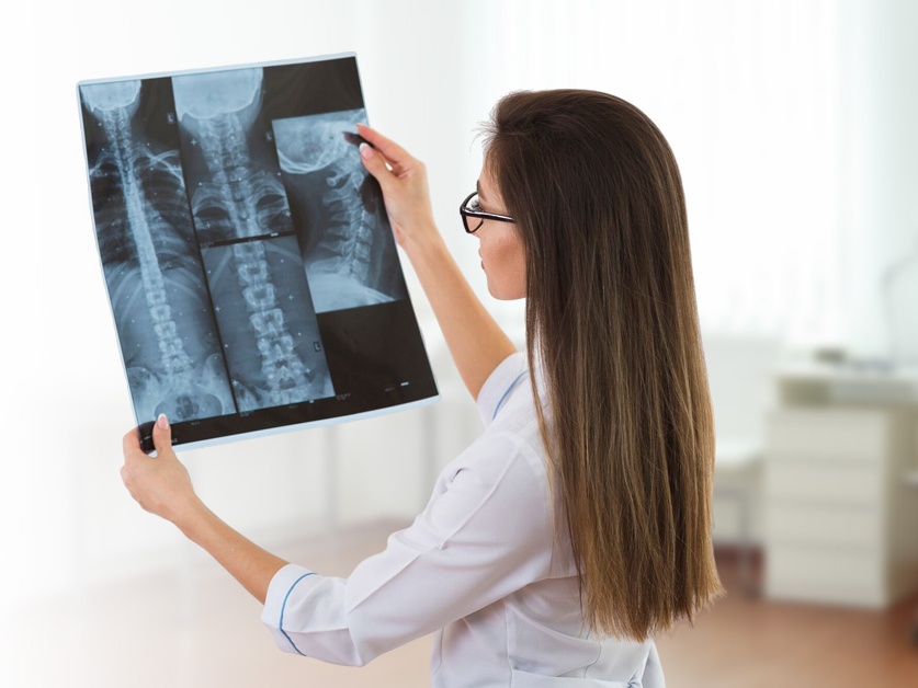 Rentgen a ultrazvuk - MUDr. Helena Štrobl Syrovcová